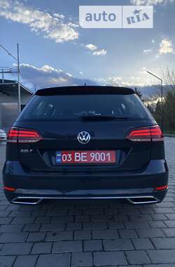 Универсал Volkswagen Golf 2018 в Луцке