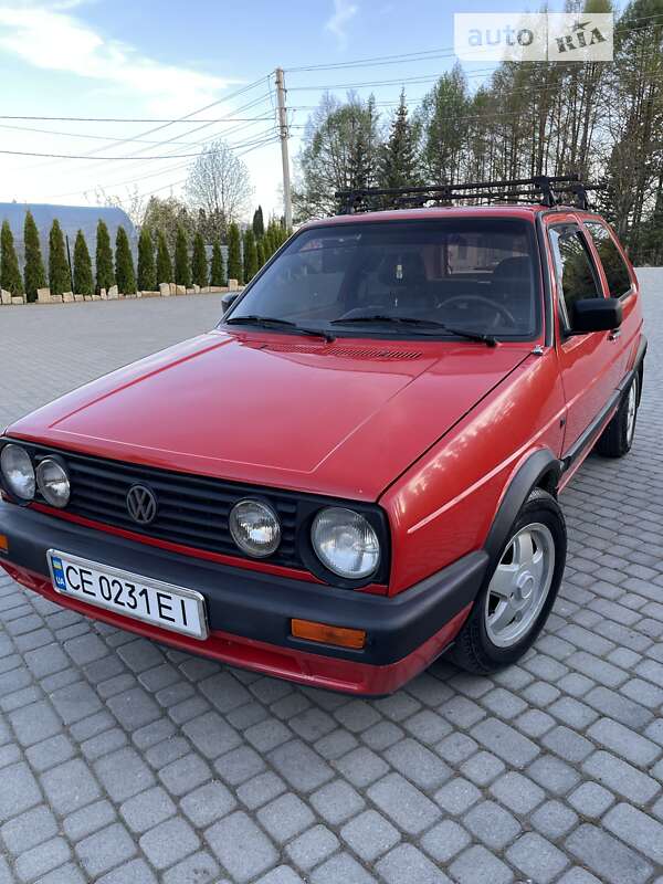 Хэтчбек Volkswagen Golf 1987 в Косове