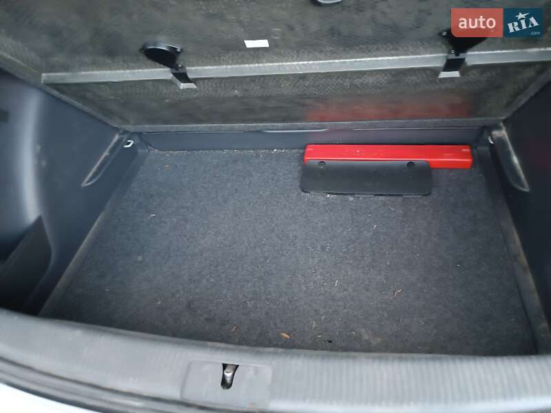 Хэтчбек Volkswagen Golf 2005 в Владимирце фото 13 Хэтчбек Volkswagen Golf 2005 в Владимирце