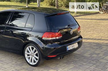 Хэтчбек Volkswagen Golf 2009 в Иршаве