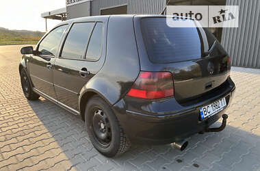 Хэтчбек Volkswagen Golf 2000 в Львове