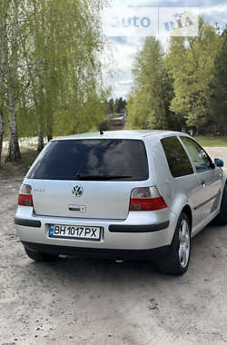 Хэтчбек Volkswagen Golf 2000 в Лебедине