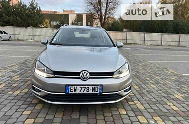 Універсал Volkswagen Golf 2018 в Києві