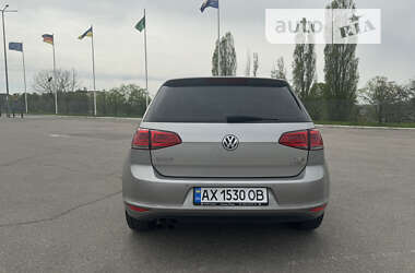 Хэтчбек Volkswagen Golf 2013 в Харькове