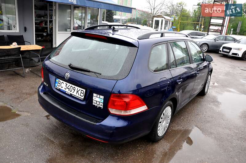 Універсал Volkswagen Golf 2009 в Львові