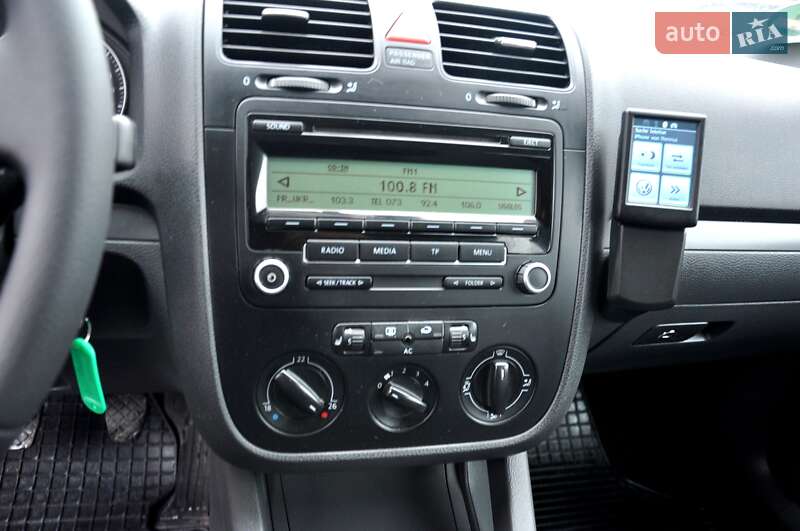 Універсал Volkswagen Golf 2009 в Львові