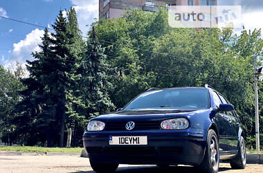 Універсал Volkswagen Golf 2001 в Краматорську