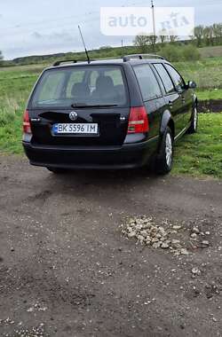 Универсал Volkswagen Golf 2005 в Ровно