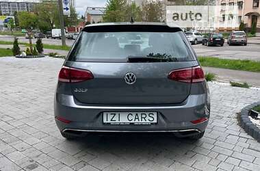 Хэтчбек Volkswagen Golf 2019 в Львове