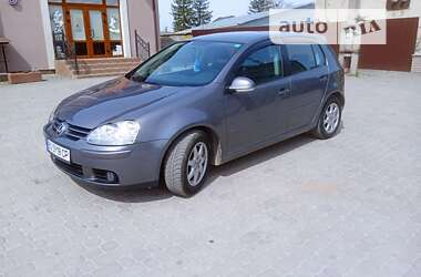 Хетчбек Volkswagen Golf 2007 в Гусятині