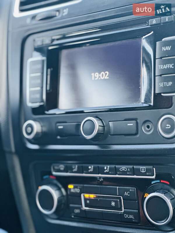 Універсал Volkswagen Golf 2010 в Козятині