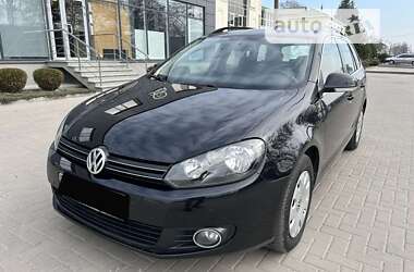 Универсал Volkswagen Golf 2010 в Белой Церкви