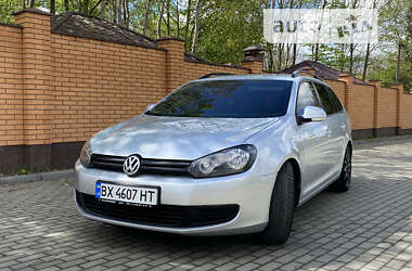 Універсал Volkswagen Golf 2011 в Красилові