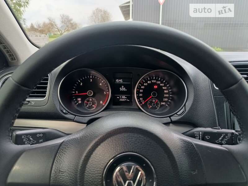 Универсал Volkswagen Golf 2011 в Переяславе
