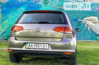 Хетчбек Volkswagen Golf 2013 в Дніпрі