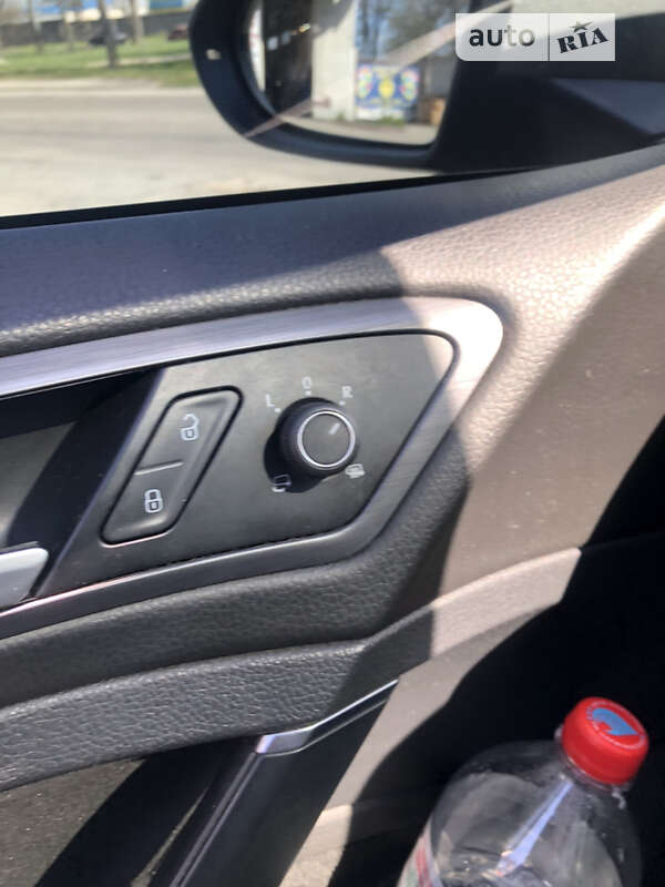 Універсал Volkswagen Golf 2017 в Запоріжжі