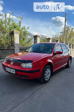 Хетчбек Volkswagen Golf 1999 в Тиврову