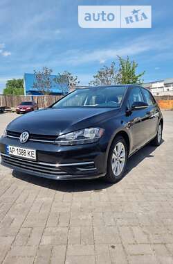 Хетчбек Volkswagen Golf 2021 в Запоріжжі