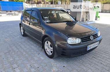 Хэтчбек Volkswagen Golf 1999 в Могилев-Подольске