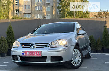 Хэтчбек Volkswagen Golf 2008 в Дрогобыче