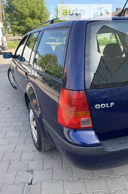 Універсал Volkswagen Golf 2001 в Дубні