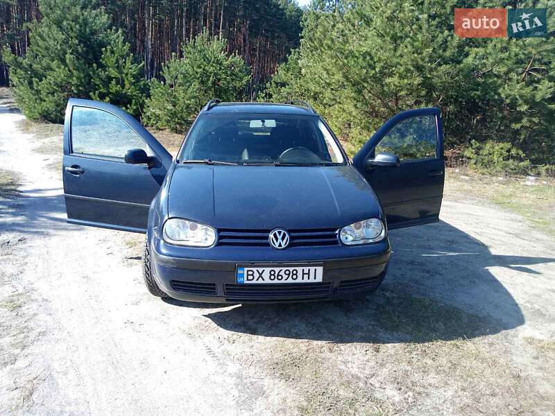 Універсал Volkswagen Golf 2002 в Славуті