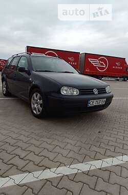 Універсал Volkswagen Golf 2000 в Чернівцях