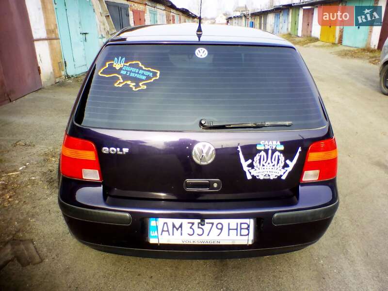 Хэтчбек Volkswagen Golf 1999 в Малине