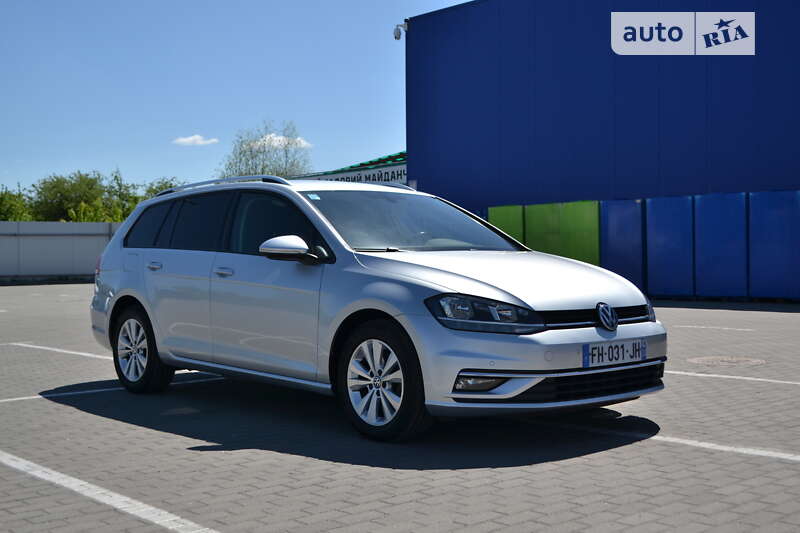 Універсал Volkswagen Golf 2019 в Дубні