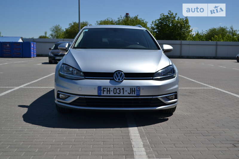 Універсал Volkswagen Golf 2019 в Дубні