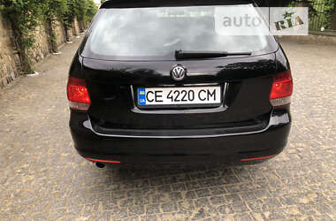 Универсал Volkswagen Golf 2011 в Черновцах