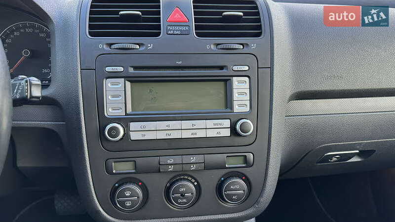 Хэтчбек Volkswagen Golf 2007 в Луцке фото 11 Хэтчбек Volkswagen Golf 2007 в Луцке