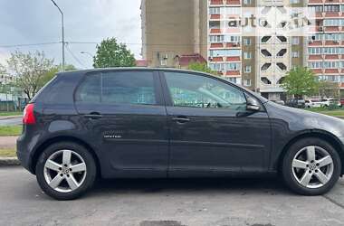 Хетчбек Volkswagen Golf 2008 в Києві