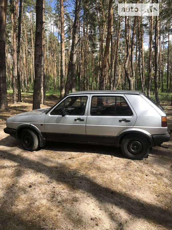 Хэтчбек Volkswagen Golf 1987 в Василькове
