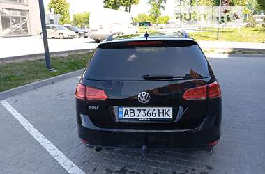 Універсал Volkswagen Golf 2015 в Вінниці