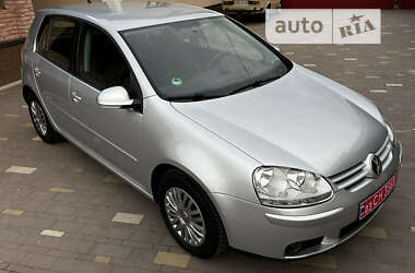 Хэтчбек Volkswagen Golf 2007 в Калуше