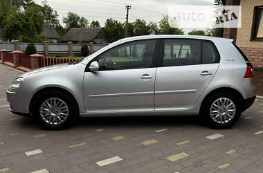 Хэтчбек Volkswagen Golf 2007 в Калуше