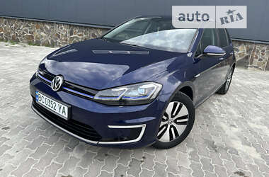 Хетчбек Volkswagen Golf 2017 в Стрию