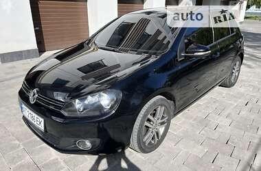 Хэтчбек Volkswagen Golf 2011 в Ивано-Франковске