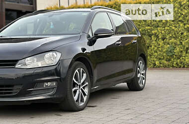 Универсал Volkswagen Golf 2014 в Стрые