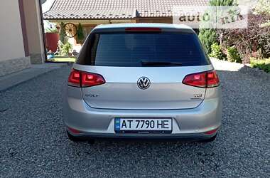 Хэтчбек Volkswagen Golf 2014 в Снятине