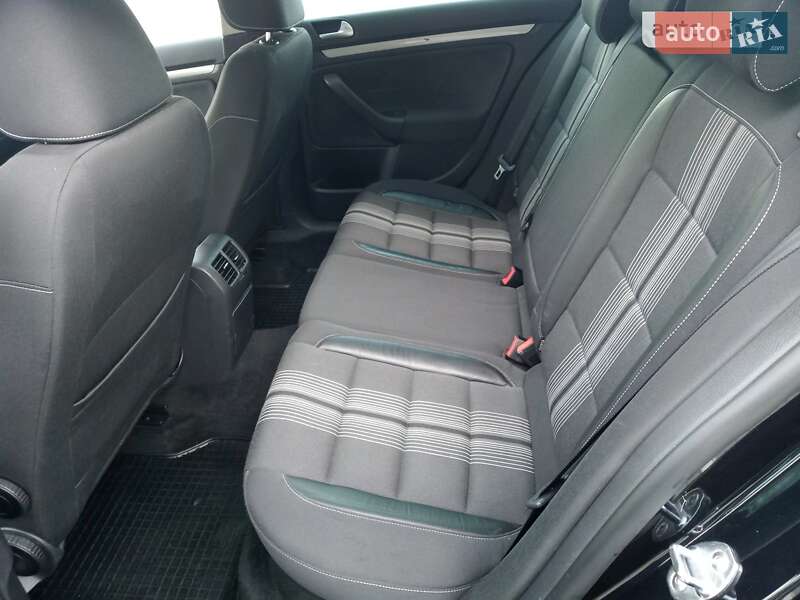 Универсал Volkswagen Golf 2013 в Першотравенске фото 17 Универсал Volkswagen Golf 2013 в Першотравенске