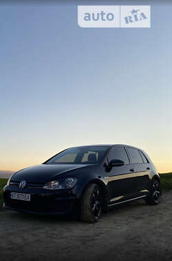 Хэтчбек Volkswagen Golf 2014 в Калуше