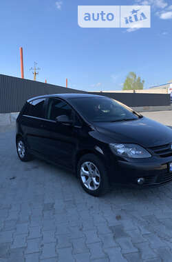 Хэтчбек Volkswagen Golf 2007 в Вознесенске