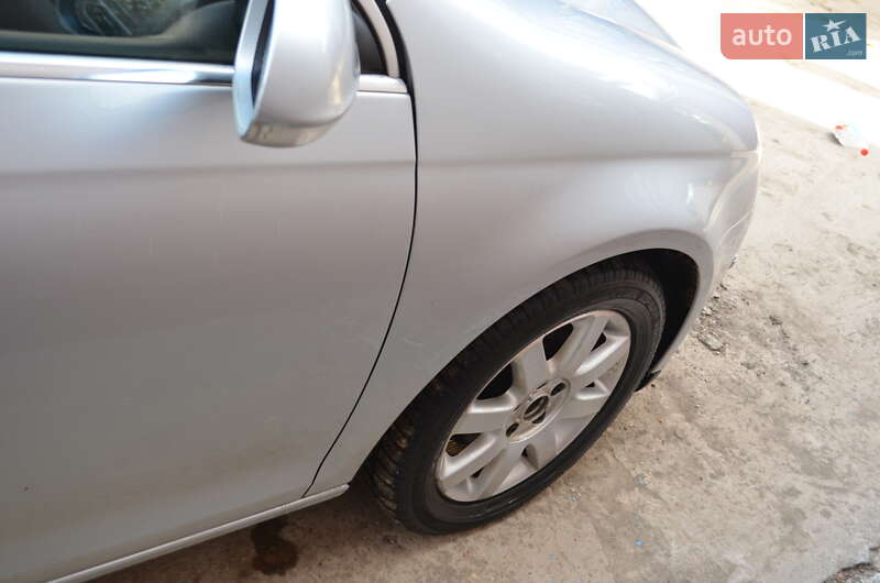 Универсал Volkswagen Golf 2008 в Сокирянах