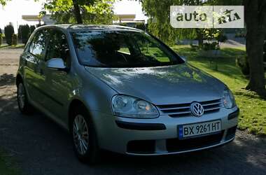 Хетчбек Volkswagen Golf 2005 в Хмельницькому