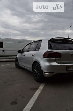 Хэтчбек Volkswagen Golf 2011 в Виннице