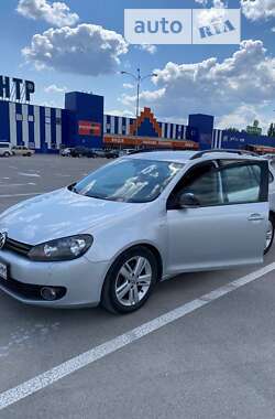 Универсал Volkswagen Golf 2013 в Каменец-Подольском