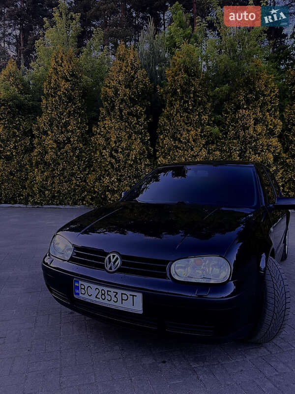 Volkswagen Golf 2001