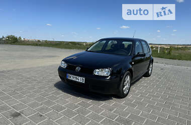 Хетчбек Volkswagen Golf 2002 в Рівному